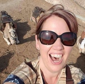 Meet your Posher, Robyn